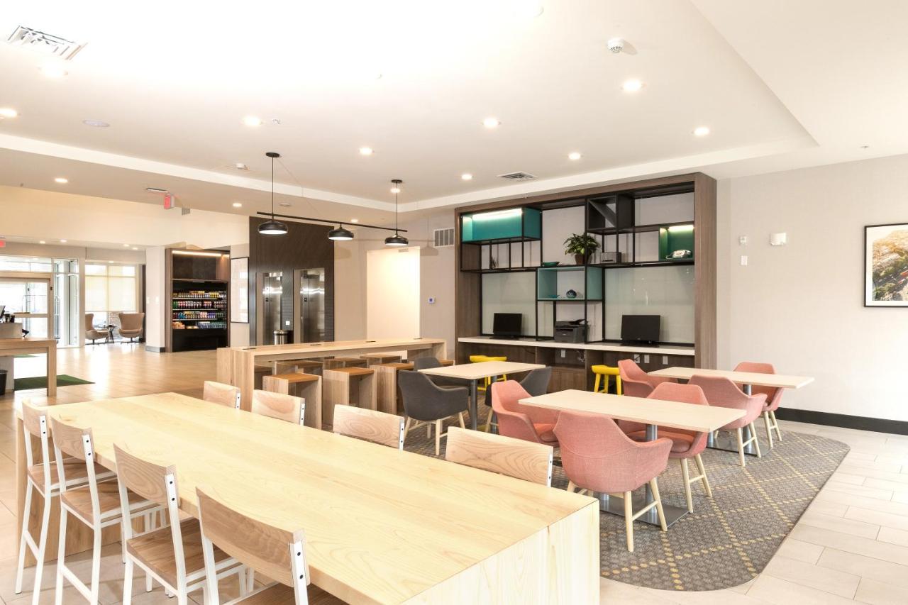 Holiday Inn & Suites Detroit - Troy By Ihg Esterno foto