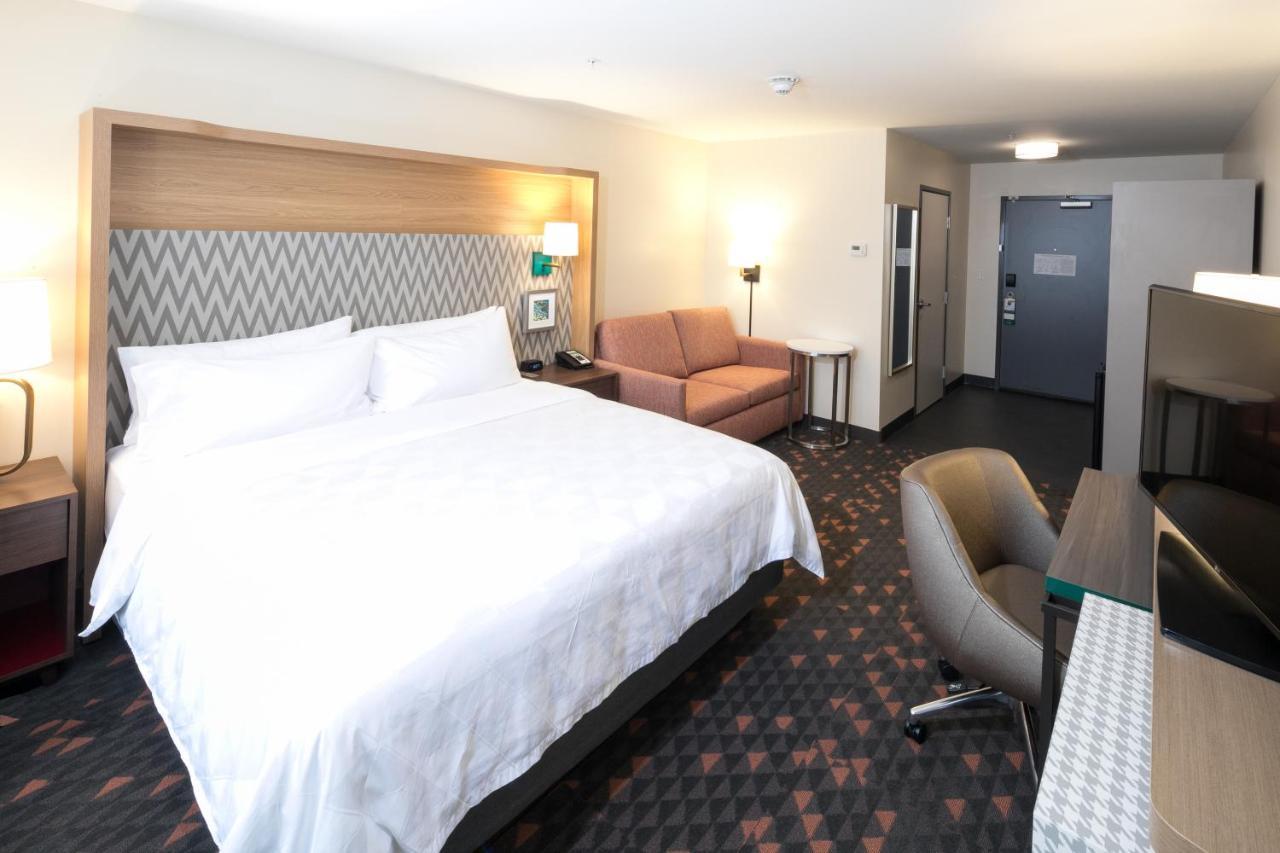 Holiday Inn & Suites Detroit - Troy By Ihg Esterno foto