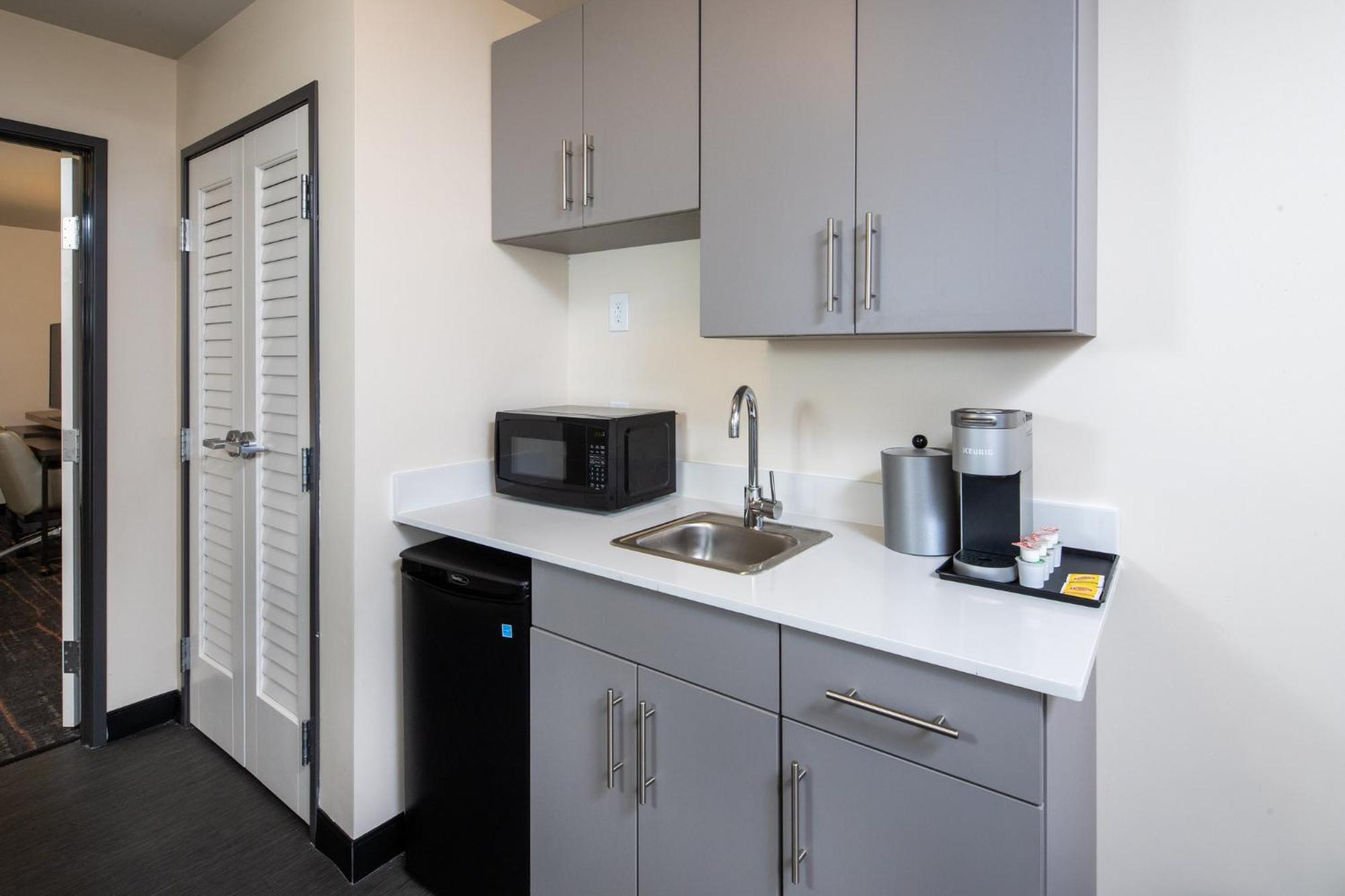 Holiday Inn & Suites Detroit - Troy By Ihg Esterno foto