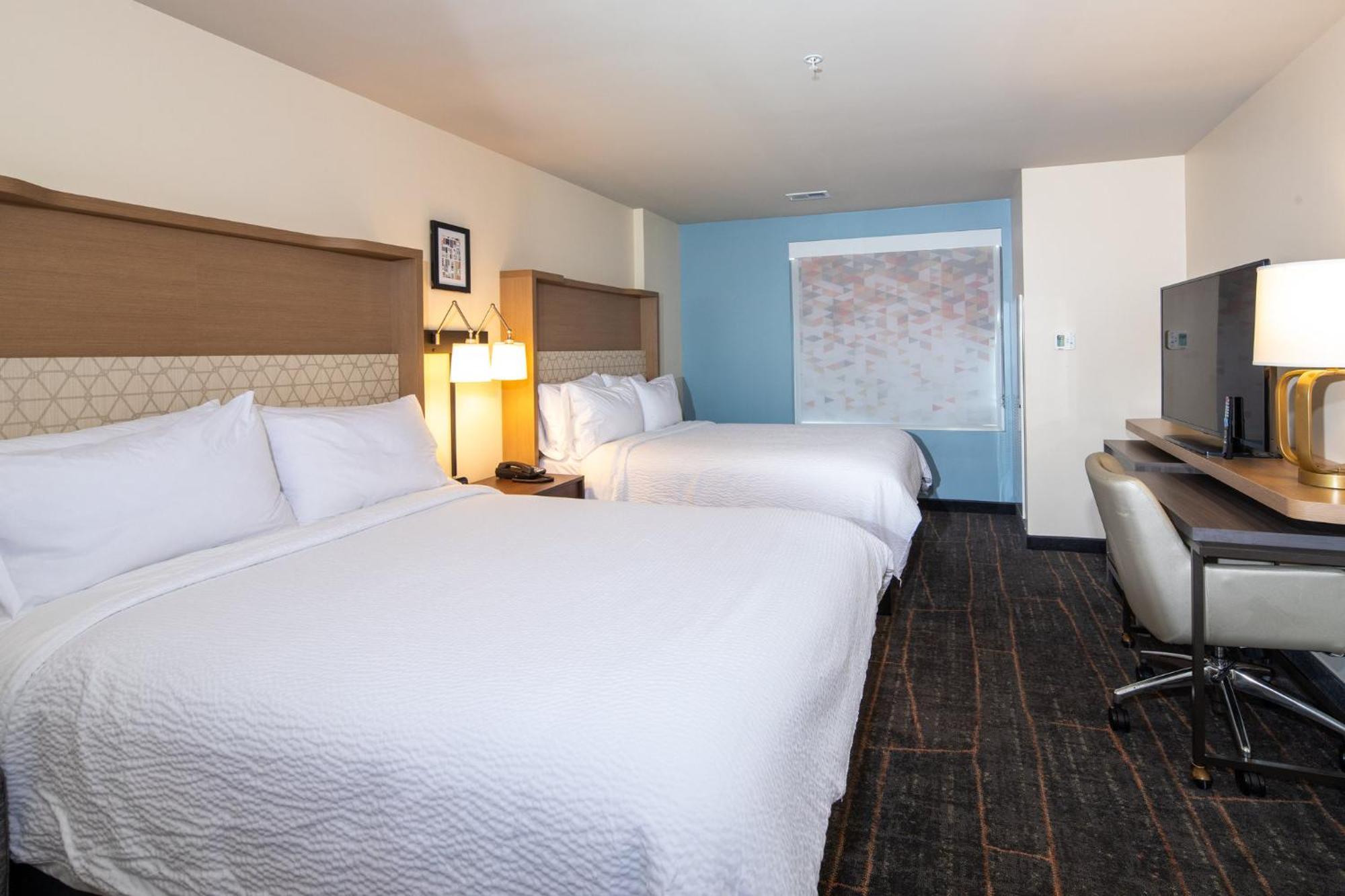 Holiday Inn & Suites Detroit - Troy By Ihg Esterno foto