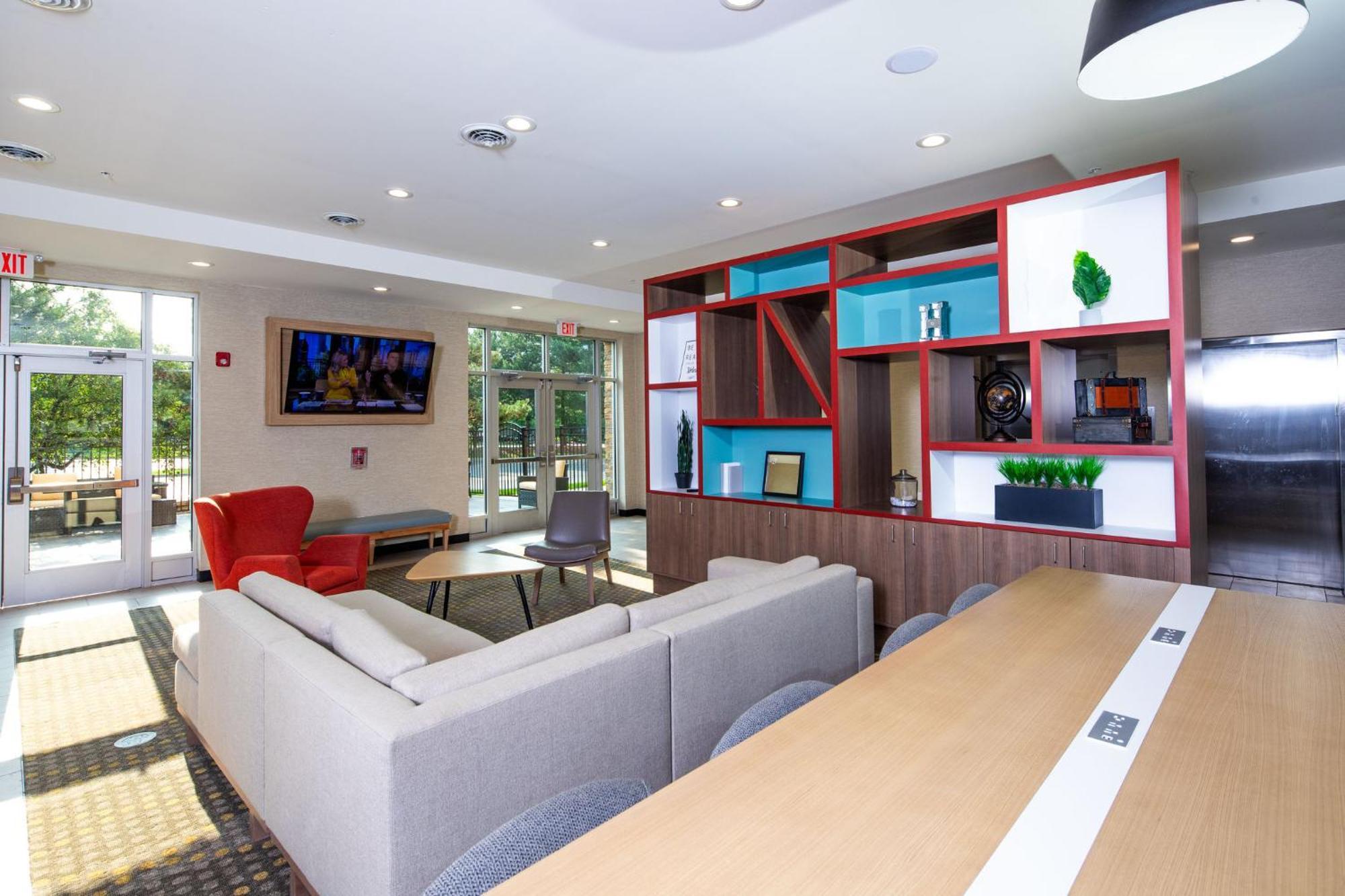 Holiday Inn & Suites Detroit - Troy By Ihg Esterno foto