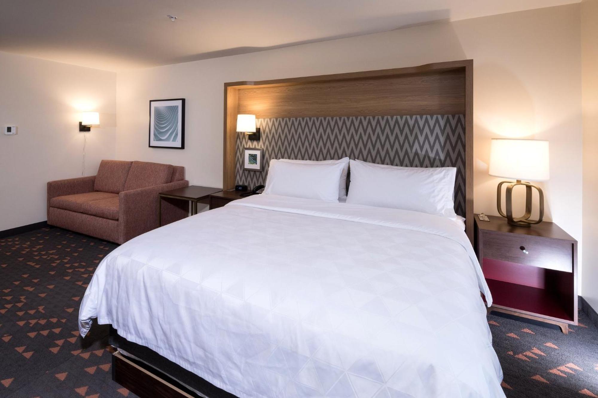 Holiday Inn & Suites Detroit - Troy By Ihg Esterno foto
