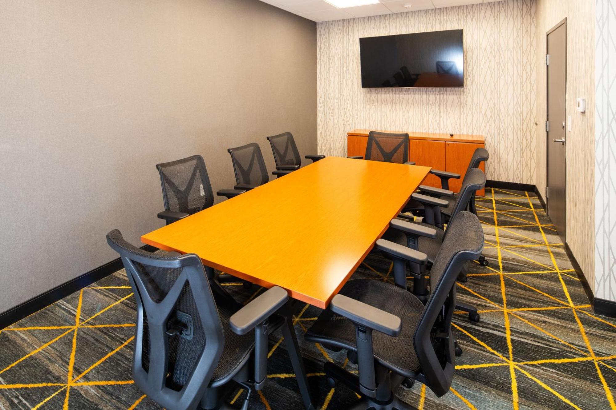 Holiday Inn & Suites Detroit - Troy By Ihg Esterno foto