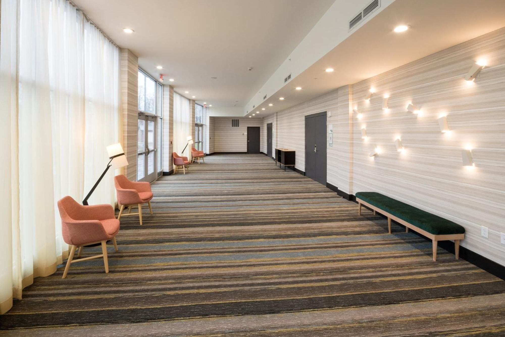 Holiday Inn & Suites Detroit - Troy By Ihg Esterno foto
